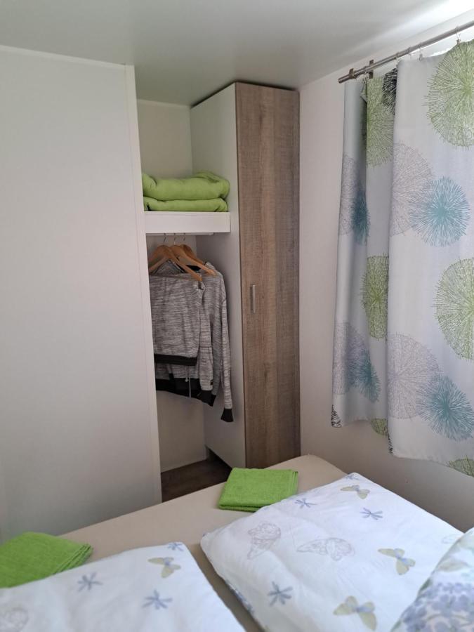 Mobilheim Chalet Bei Georg 제키르헨 암 발레르제 외부 사진